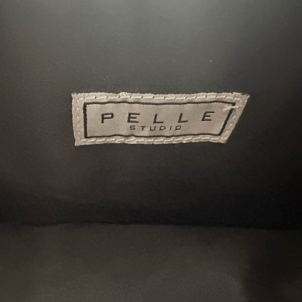 Pelle Studio Black leather laptop/briefcase beautiful condition - Picture 5 of 9